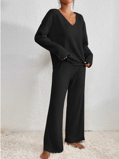 Stella - V-Neck Ribbed Knit Lounge Set