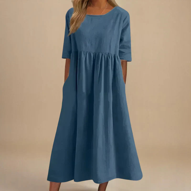 Sofia - Flattering Dress