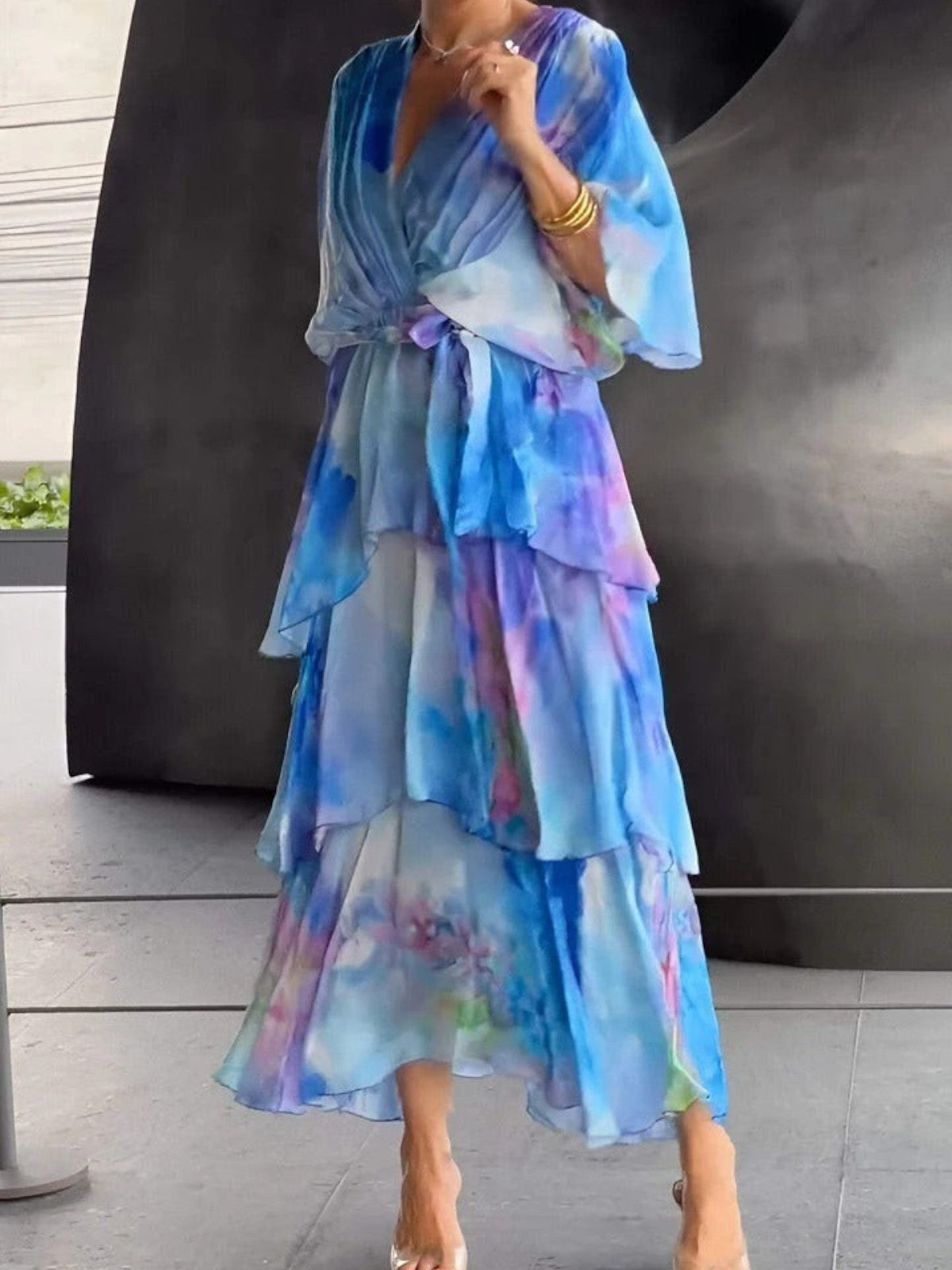 Diana | Stunning V-Neck Dress