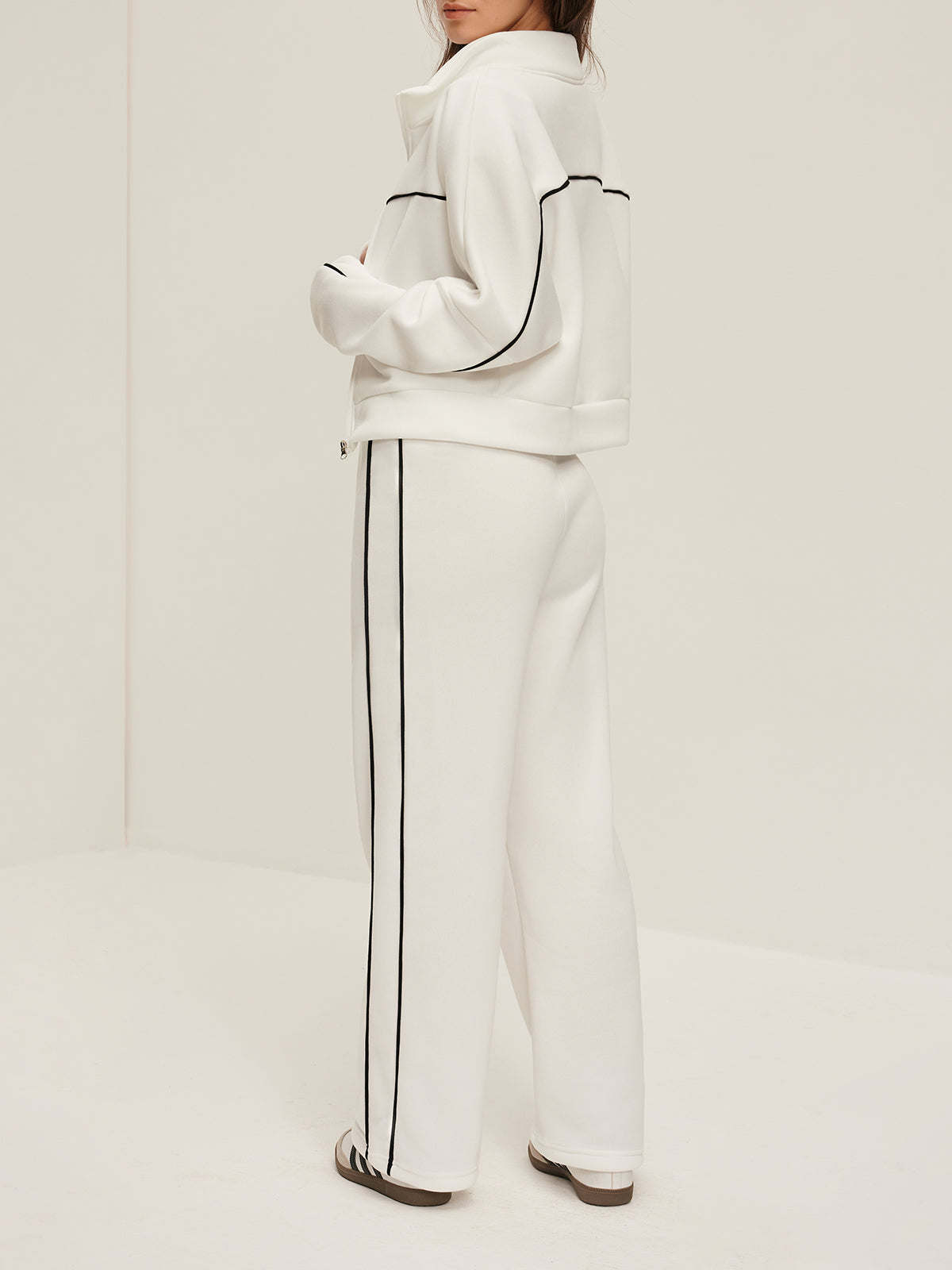 Vivara Contrast Trim Zipper Pants Set